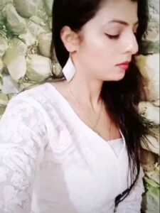 Kanak Yadav Instagram - Aankh Mare...,,😉

#kanakyadav #kanakactress #trending #reels #love #viral