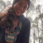 Kanchi Kaul Instagram - Hello mountains !!! I have missed u ⛰️🏔️#reels #reelsinstagram #wanderlust