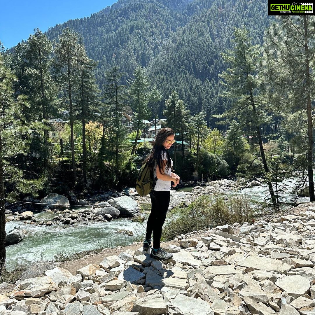 Kanchi Kaul Instagram - Another day. Another trek!!! #parvativalley