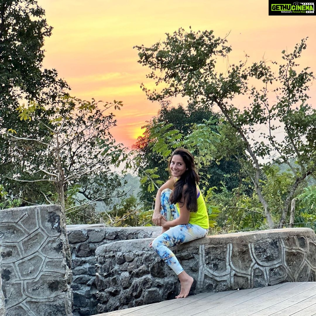 Kanchi Kaul Instagram - Its all about finding the calm in the chaos 🕉️ #farmlife