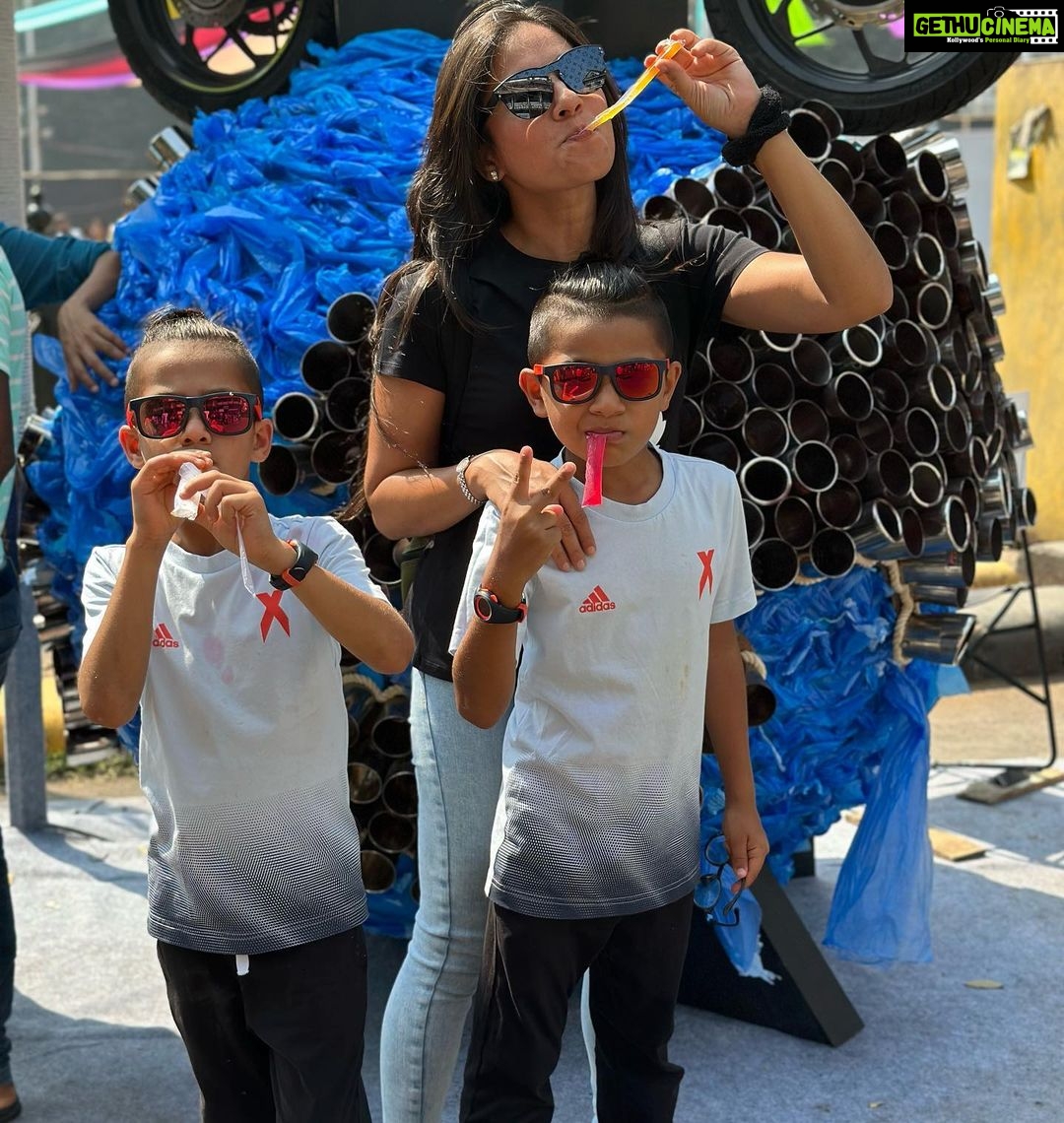 Kanchi Kaul Instagram - This February Sunday is a permanent mark on our calendars, every year!!! The atmosphere of seeing so many artists come together to present some really cool , beautiful , out of the box art installations in the most historic part of the city on the roads, out in the open , is always a pleasure and this year was no different. Pepsi cola for 50 paise outside school was my version of junk joy in my childhood. Never would it have crossed my mind that I would repeat that with my boys decades later and enjoy it even better 😀 This years theme was “ past forward” and of course had a lot to do with sustainability . To get into somebody else’s mindset into creating an art piece is an amazing journey and learning in itself. Something every child, every human should be exposed to. The childrens museum had some wonderful art exhibits put up by various schools around the city , all put in their collective , artistic and sustainable efforts for everyone to experience . Sitting in the open , listening to stories, surrounded by other kids, grasping it all in ❤️🔥 Walking through a museum with stuffed animals , used for research and study, we learnt so many new things including that this art is called #taxidermy . The day ended with a carnival at the derby. The beautiful sport of horse racing, (thank you dad 💖) learning about horses , their behaviours, their track records,how they train, and show off that insane horse power, so majestically. Just marvellous!!!! Although all exhibits were outstanding , Slide 7 really resonated with us …. Footwear is something constant throughout our life journey just like lifes highs and lows . coming down the slide is always a joyous moment, so in life’s journey, even when we go through the low phases , let us feel like we’re going down the slide and enjoy even that so that we learn some thing out of the experience and come out better from it “सुख” so much to be thankful for, always! #onelife #happydays #makethemostofit #peace #explore #art #artfestival #kalaghoda #derby #horseracing #carnival #theadventuresofAI #neveradullmoment #thebeautyofeverything #gadgetfreechildhood #grateful