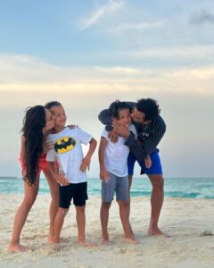Kanchi Kaul Instagram - Its never about what we have , its who we have ……. #family #loveisallweneed #vitaminsea #tropiclikeitshot #happydays  @shabirahluwalia @azaiahluwalia @ivarrahluwalia 🧿💖