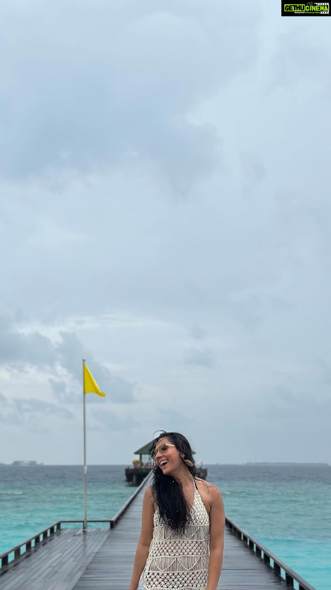Kanchi Kaul Instagram - Donβt get tide down in one place when there is so much to sea π»ππ¦ #reels #reelsinstagram