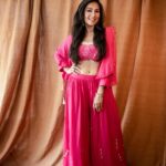 Kanchi Kaul Instagram - Always a little more alive in रानी पिंक 🥰💖💖 # girly #dressup. Outfit- @sionnahpretcouture x @theboltpr Jewellery by- @yuvaanjewels Styled by- @ananyaarora2013 Photographer- @ravii_dixit