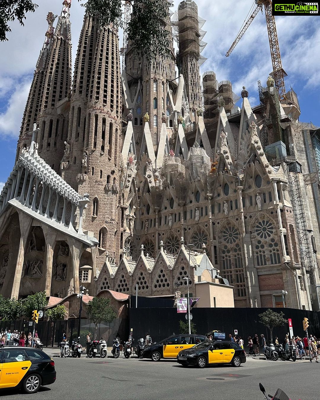 Kanchi Kaul Instagram - The most unique piece of architecture … the beauty of #catalan 💖💖💖💖 #sagradafamilia #barcelona #wanderlust #unescoworldheritage #stunning #gaudi Sagrada Familia, Barcelona