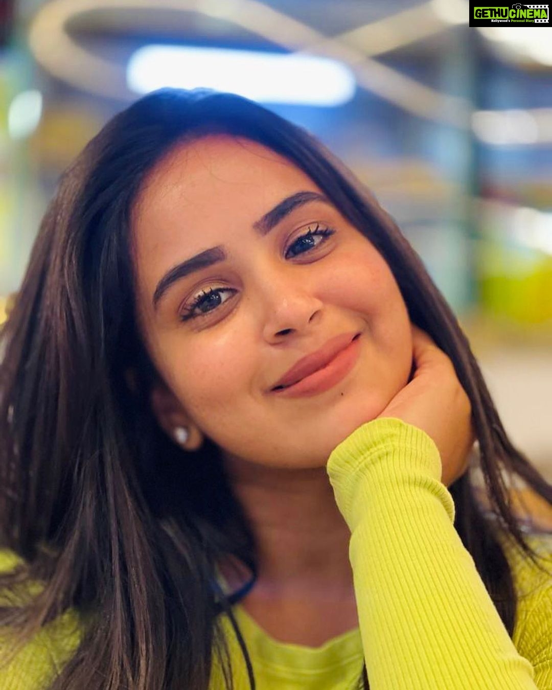 Kanmani Manoharan Instagram - #kanmanimanoharan✨