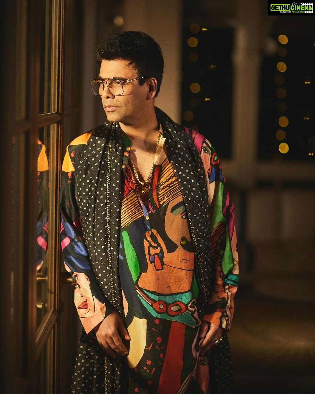 Karan Johar Instagram - In the mood of the season…. Styled by @anaitashroffadajania in @sabyasachiofficial 📷 @sheldon.santos