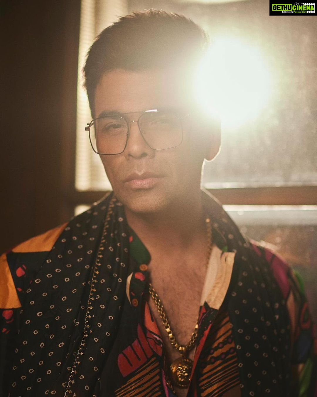 Karan Johar Instagram - In the mood of the season…. Styled by @anaitashroffadajania in @sabyasachiofficial 📷 @sheldon.santos