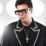 Karan Johar Instagram - Bling it on….. shot for the finale of @indiasgottalentofficial …. Styled by @ekalakhani in @falgunishanepeacockindia 📷 @maajidkhan88