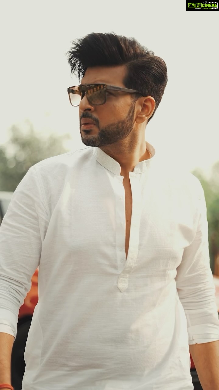 Karan Kundrra Instagram - ri Raam Raam laaddo..!