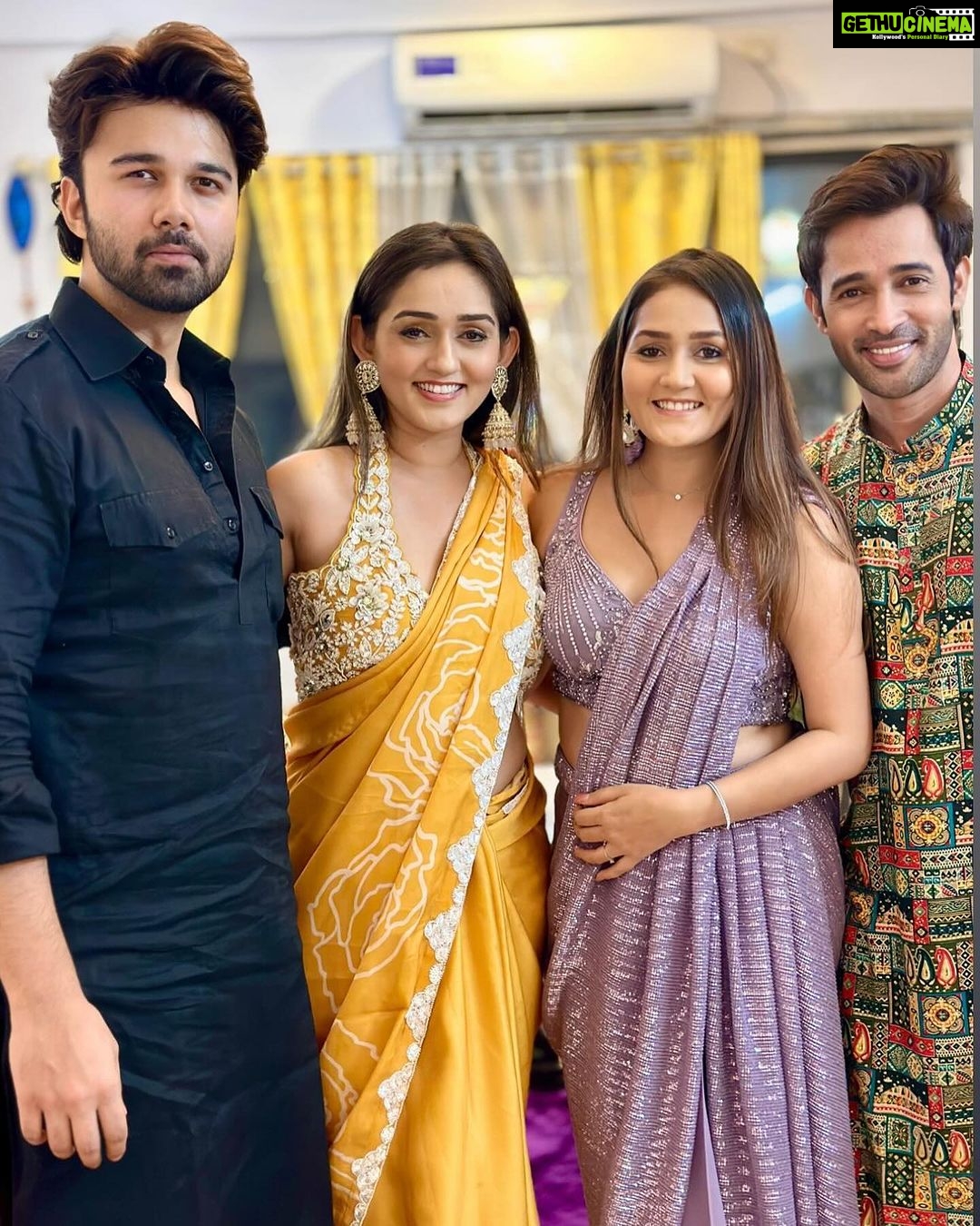 Karan Sharma Instagram - Diwali night fun 🤩- Happy Diwali guys 🪔🤗❤️ ! #happydiwali #karansharma