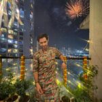 Karan Sharma Instagram - Diwali night fun 🤩- Happy Diwali guys 🪔🤗❤️ ! #happydiwali #karansharma