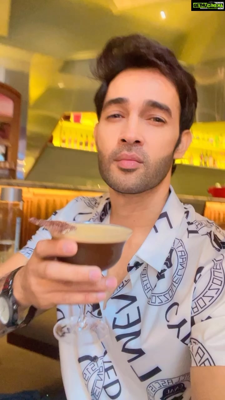 Karan Sharma Instagram - Is it true .. follow bhi karlo yaar 🤓😀 . . . #karansharma #reels #trending #fun