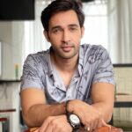 Karan Sharma Instagram - ❤️ thank you so much everyone 🙏… now we are a family of 500k on Instagram 😍 .. lots of love to all of you ❤️🤗😘 #fanlove .#instagram . #karansharma #mensstyle #mensfashion #attitude