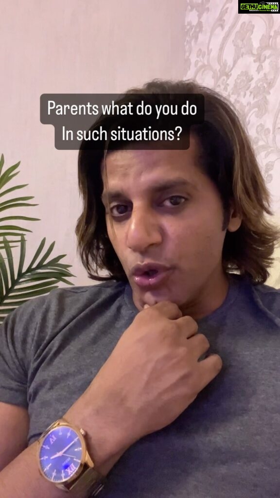 Karanvir Bohra Instagram - This was tricky, and more of these questions are going to be bombarded to us, my children are growing and they have Questions and are curious… i wanted to know, how as parents do you handle these situations? #parenting #parentproblems #childdevelopment #father #mother #twinsisters