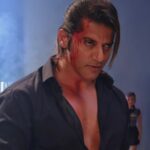 Karanvir Bohra Instagram - Wishing everyone a #happyhalloween 🩸 It's #trickortreat for you this season in #saubhagyawatibhava2 keep watching it in @starbharat everyday at 10pm