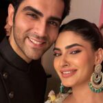 Karishma Sharma Instagram - The festival of love, light, and laughter is here. Let's celebrate it together 💫💫🪔 The Usual Suspects, what a night❤️ We danced till we dropped 🤣💫 Outfit @payalsinghal Makeup by @makeupbykhushikhivishra Hair @arifayadav_make_you_gorgeous