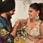 Karishma Sharma Instagram - The festival of love, light, and laughter is here. Let's celebrate it together 💫💫🪔 The Usual Suspects, what a night❤️ We danced till we dropped 🤣💫 Outfit @payalsinghal Makeup by @makeupbykhushikhivishra Hair @arifayadav_make_you_gorgeous