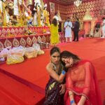 Karishma Sharma Instagram – Shubho bijoya
Blissful days of pujo!!!
There’s nothing better than spending the night out with your best friends on Durga puja.

Last photo ps Sanchi being Prince Charming since men are 🙄🤣