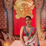 Karishma Sharma Instagram - Unveiling the power of Shakti, celebrating Durga Puja. 🙏❤️