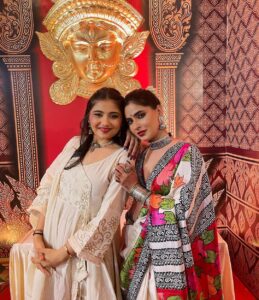 Karishma Sharma Instagram - Unveiling the power of Shakti, celebrating Durga Puja. 🙏❤️