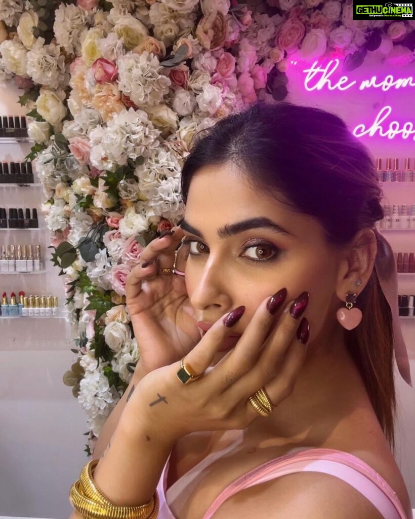 Karishma Sharma Instagram - Embarking on a creative journey! ✨👗 This is just the beginning of my design adventure, with more outfits in the pipeline. Your feedback means the world to me! 💗💗💗 Thank you @studionails_mumbai for my new cat eye 💅 😍 Outfit by me 💛 Earring @wear.ikram #fashiondesign #diyfashion #feedbackwelcome