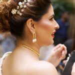 Karishma Sharma Instagram – Stepping into the spotlight,Draped in elegance and grace.Hosted a brunch with all my girlies! @karishmasharma22 X @arvino_co 

#karishmasharma One8 Commune