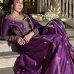 Karisma Kapoor Instagram - Feel the festive season 💜✨ 📹 @digitalmagicedits