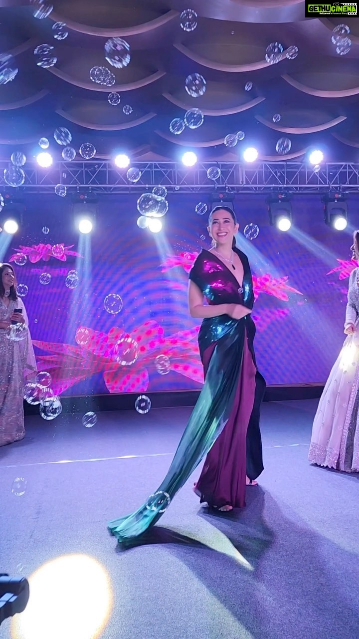 Karisma Kapoor Instagram - Such a pleasure to be with the ladies of @ficcifloludhiana for the The Pink Lotus Blooms Again 🪷🎗️ for FICCI FLO Ankita was specially touched by ur poem .. sharing it here for all of you 💖 To Karisma, with eyes that gleam and glow, A star whose legacy continues to grow. From Bollywood’s heart to our humble floor, Your grace lit up every corner and more. With roles diverse, you’ve danced and sung, Yet this evening, with us, a newer song was strung. Your elegance and poise, beyond any role, Touched our event, and every soul. A Kapoor by name, legacy intact, Yet your own path, with grace and tact, you’ve tracked. For sharing your time, and radiant light, We’re filled with gratitude, deep and bright. #PowertoEmpower #Unstoppable #WomenEmpoweringWomen