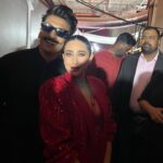 Karisma Kapoor Instagram - What a spectacular night 🌟 such a pleasure to walk for the opening of @jioworldplaza for my dear friend @manishmalhotra05 Congratulations @_iiishmagish on such an amazing place and fantastic show ❤️ #NewOrderOfStyle #MumbaiAtThePlaza #JioWorldPlaza