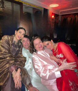 Karisma Kapoor Instagram - Family, Food and Festivities 🪔🧡💫
How it started and how it ended 😋💥

#Diwalilove #familytime #chotidiwali