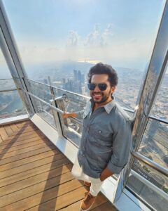 Karthi Instagram - Dubai ❤️❤️❤️❤️ #Japan

@burjkhalifa 

📸 @arunprasath_photography