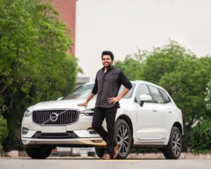 Karthi Instagram - Chennai promotions in full swing #JAPAN

Clicked by @arunprasath_photography
Styled by @poornima.designs
Style Team - @kavyazas