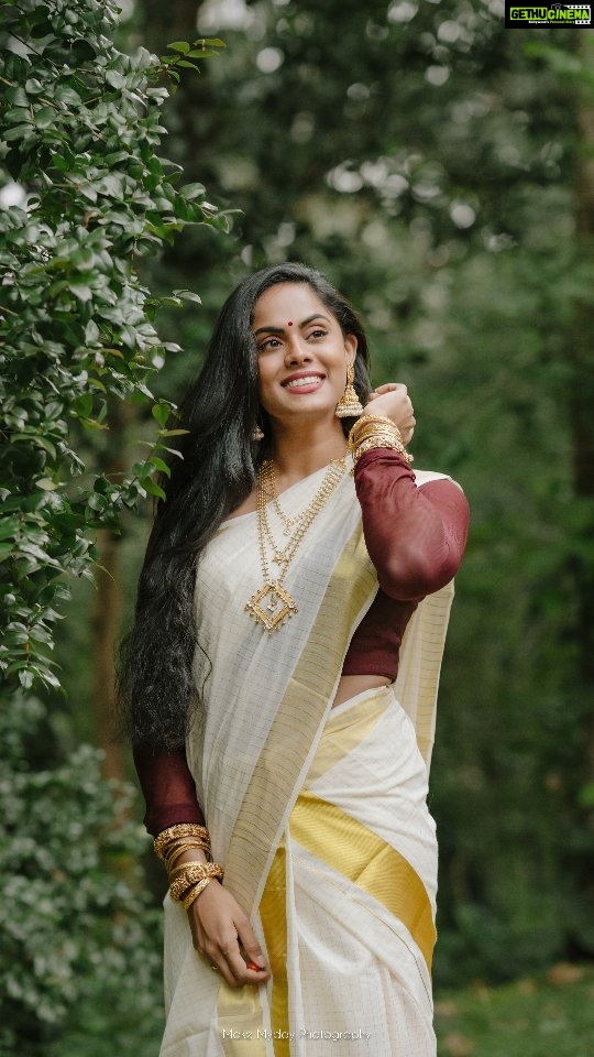 Karthika Nair Instagram - 🌿🌿🌿🍃🍃🍃 @makemydayphotography ✨️