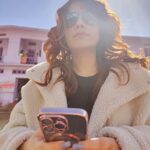 Kashish Singh Instagram - When things change inside you, Things change around you. #peace #peaceful #peacewithin #peaceandlove #outerpeacethroughinnerpeace #bellavitakashish 🤍🤍🤍🤍🤍 Dev Prayag, Uttrakhand