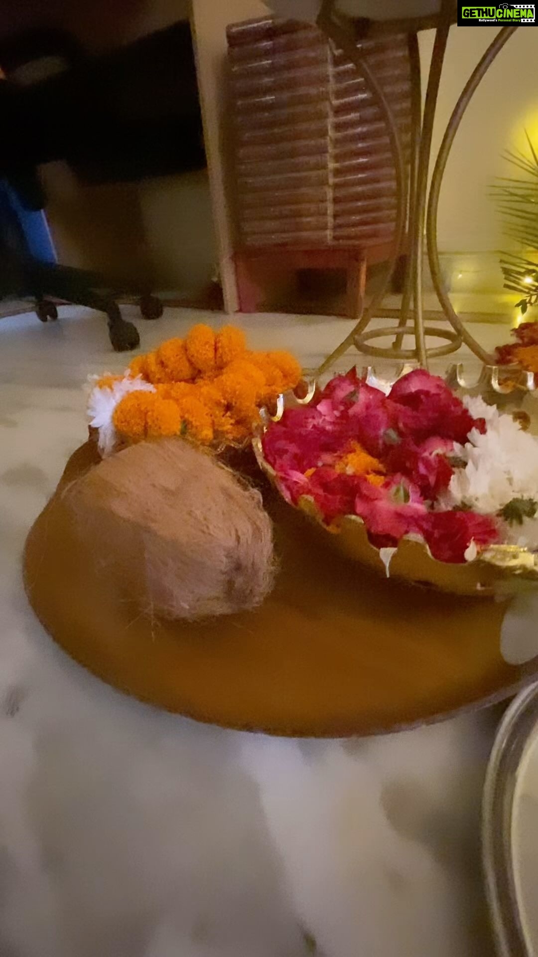 Kashish Singh Instagram - Lord Ganesha, the remover of obstacles, teaches us that with determination and faith, even the most challenging paths can be conquered. #gapatibappamorya #lordganesha #ganeshchaturthi #2023 #blessedbeyondmeasure #bellavitakashish ππππ»ππ»