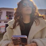 Kashish Singh Instagram - When things change inside you, Things change around you. #peace #peaceful #peacewithin #peaceandlove #outerpeacethroughinnerpeace #bellavitakashish 🤍🤍🤍🤍🤍 Dev Prayag, Uttrakhand