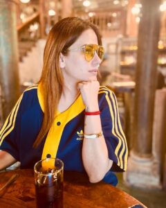 Kashish Singh Instagram - Kind of a blur, kind of perfect!! 

#blur #blurry #blurryphotography #mylifemyrules #yolo #blessedbeyondmeasure #bellavitakashish 💛💛