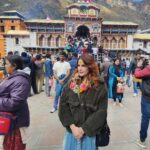 Kashish Singh Instagram - Om Namo Bhagavate Vasudevaya!! #badrinath #badrinathtemple🙏 #chardhamyatra2023 #blessedbeyondmeasure #vishnubhagwan #vishnupuran #thanksgod #thanksuniverse 📿🕉️ Badrinath Temple