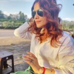 Kashish Singh Instagram - Live for each second without hesitation!! #live #yolo #godsplan #bellavitakashish Rishikesh Ganga