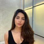 Kashmira Pardesi Instagram - The Monday slide show #selftapes🎥 #actorsworkspace