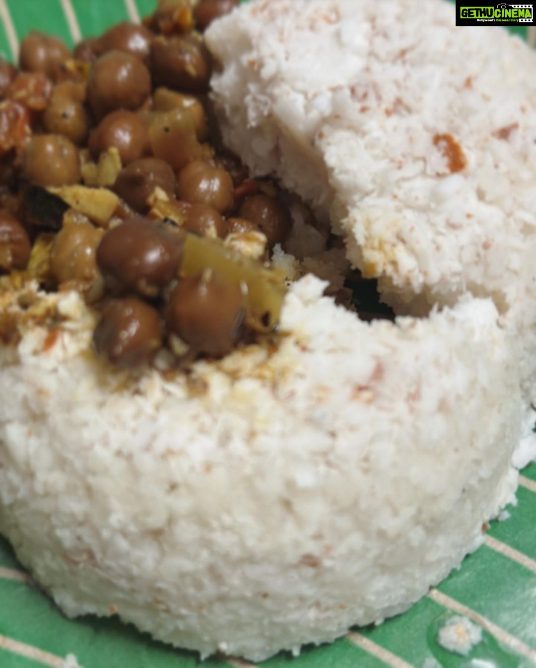 Kasthuri Shankar Instagram - Breakfast... Cup puttu Kadalai Pazham ( not shown) Yummmm
