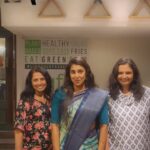 Kasthuri Shankar Instagram – My sisters my solace my sanity !  Love you always ! 

  #bffforever❤️ 

#actresskasthuri  #kasthuridancevideo #hoteveningcooldance #filmyflashback #retrohits #amarakbaranthony #amitabhbachchan #threemusketeers