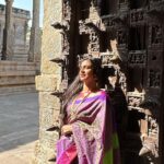Kasthuri Shankar Instagram - Doorstep to divinity. Namakkal LakshmiNarasimha Temple TamilNadu . The land of temples Land of faith Land of festivals Land of hope. #tamizhartirunal #mattupongal #templesofindia #tamilponnu #tamizhachi #sareeswag #desibeauty #indianbeauty #actresskasthuri