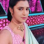 Kasthuri Shankar Instagram - Sunday selfies.... At shooting spot... Full pictures on my FB page Facebook.com/actresskasthuri