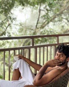Kathir Instagram - Sunday smiles☀️