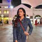 Kaveri Priyam Instagram - 👖👜 👀