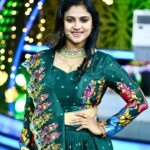 Kavitha Gowda Instagram - Suvarna super star event Deepawali special . @ck_studios26 @classy_renthouse @beadedtreasuresjewelry #suvarnasuperstarseason2 #kavitha #kavithagowda
