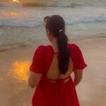 Kavya Kalyanram Instagram - In spite of the tan, the frizz and the heat, you’ll always have my heart Goa