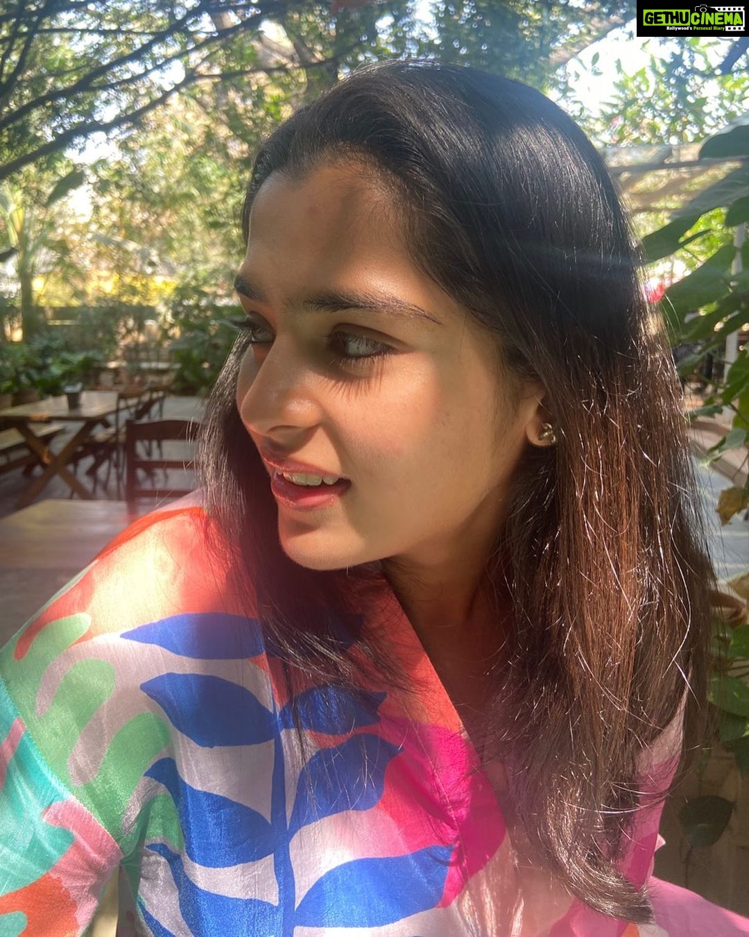 Kavya Kalyanram Instagram - @whysaikiran said the sunlight was falling perfectly on my face